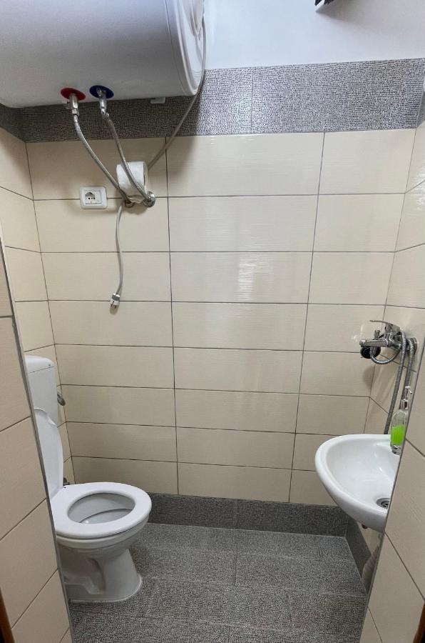 Tekada Hotel & Restaurant Vlorë 외부 사진