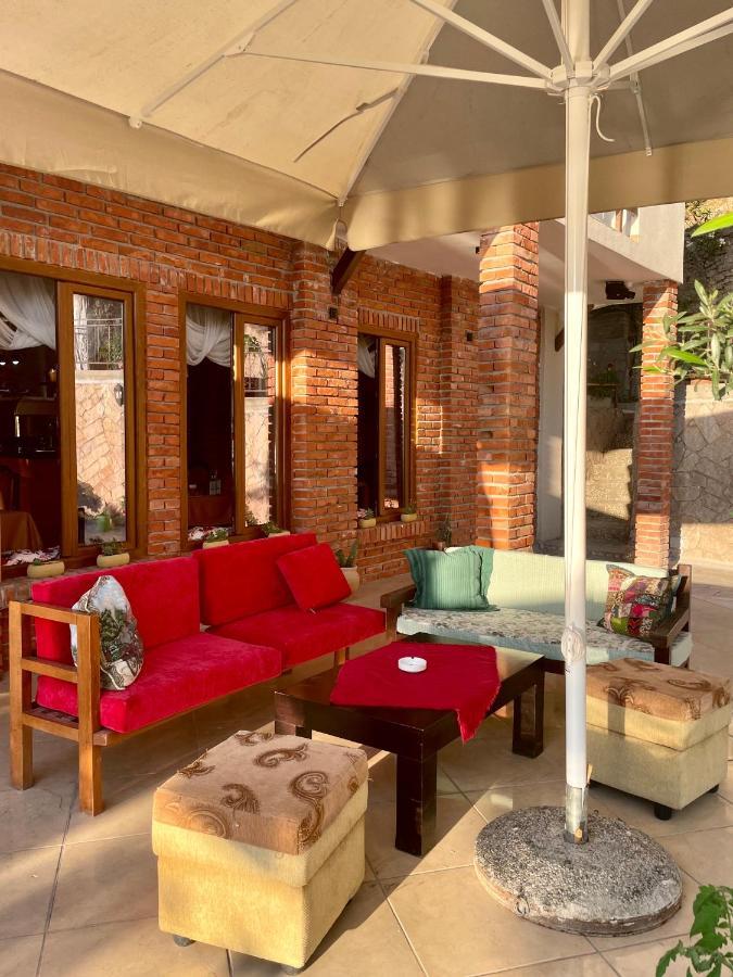 Tekada Hotel & Restaurant Vlorë 외부 사진