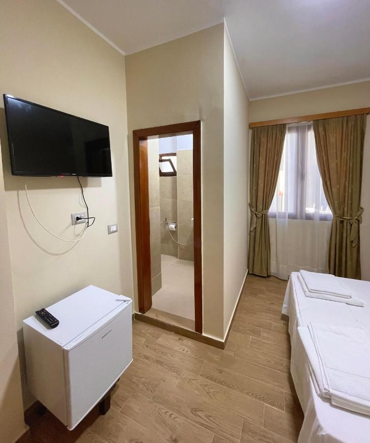 Tekada Hotel & Restaurant Vlorë 외부 사진